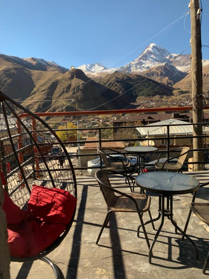 Mate'S Home Kazbegi Exterior foto