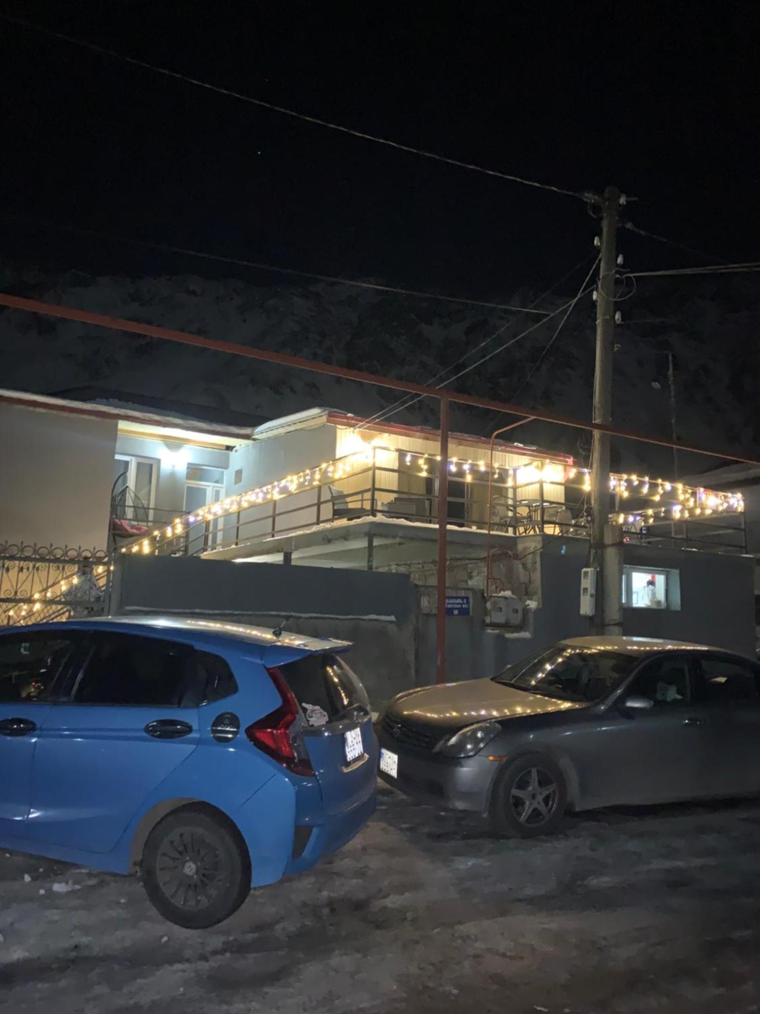 Mate'S Home Kazbegi Exterior foto